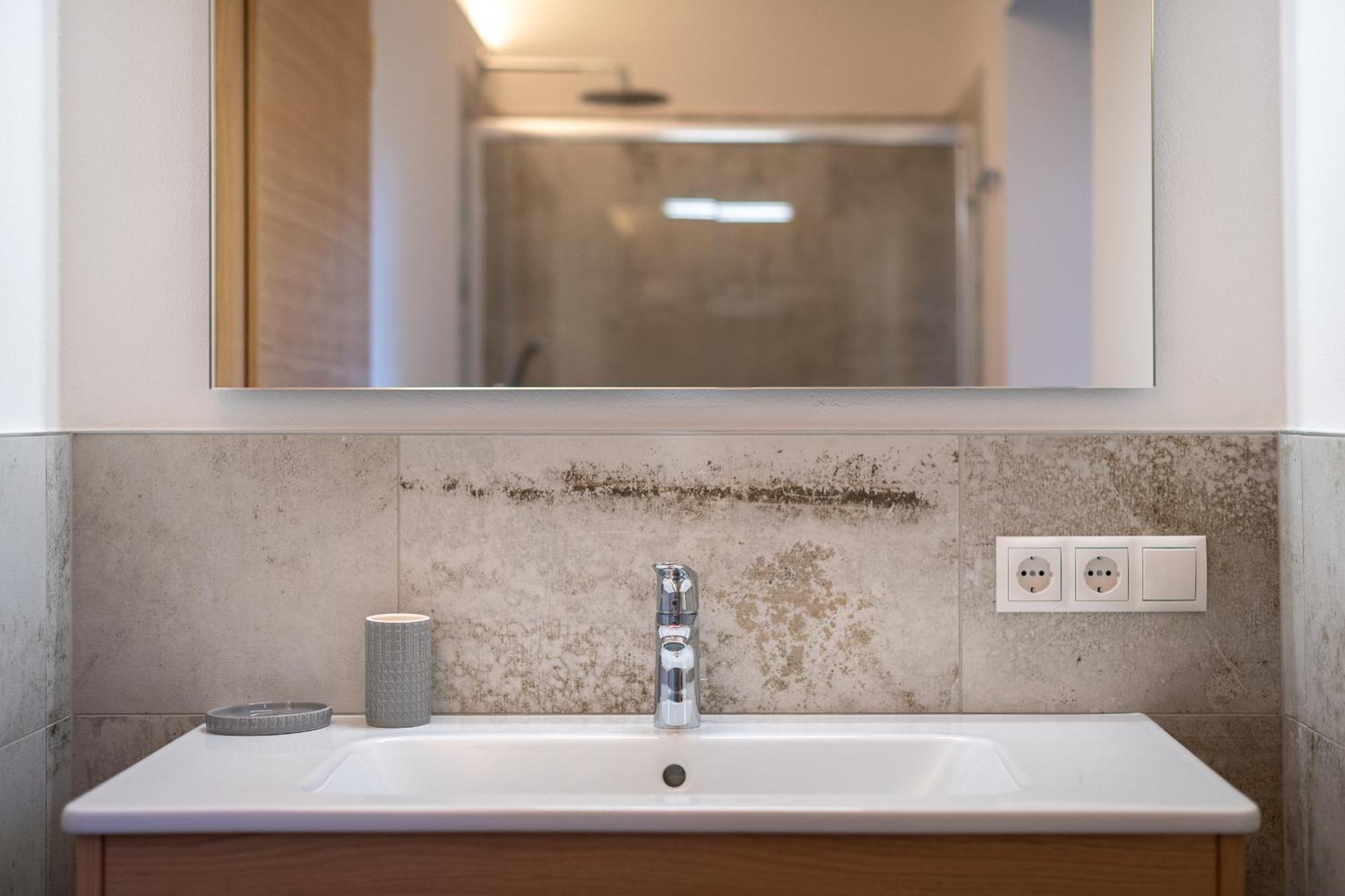 Gloegglhof Apartment Апиано сула Страда дел Вино Екстериор снимка